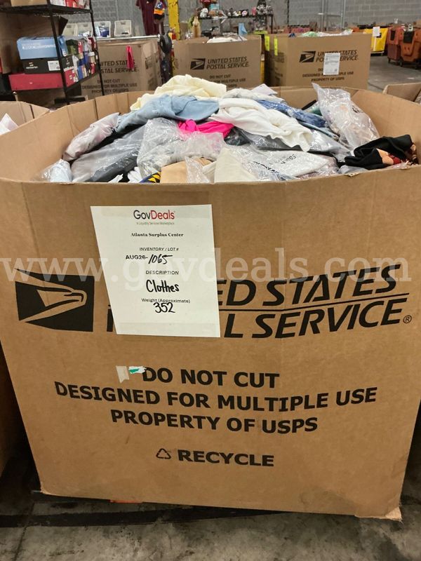 Apparel "Clothes" (AUG26-1065)
