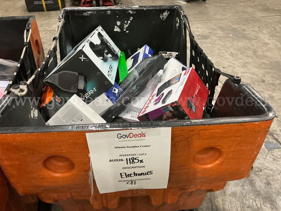 Electronics: "Assorted" (AUG26-1185X)
