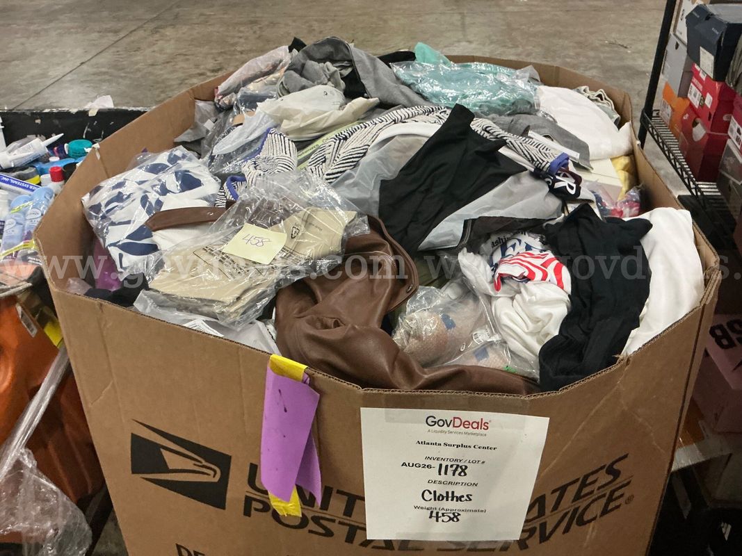 Apparel "Clothes" (AUG26-1178)