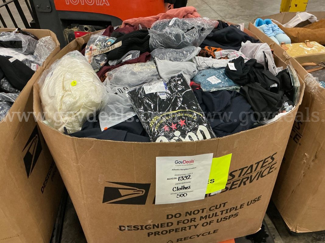 Apparel "Clothes" (AUG26-1332)
