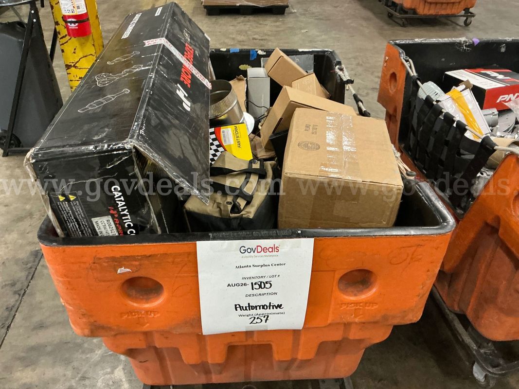 Hardware: "Automotive and Hardware" (Hamper)(AUG26-1505)