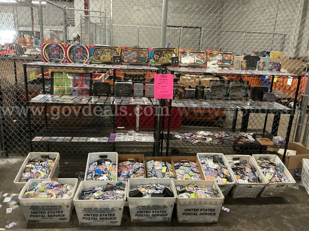 Collectibles: "Trading Cards" (sep26-H002)