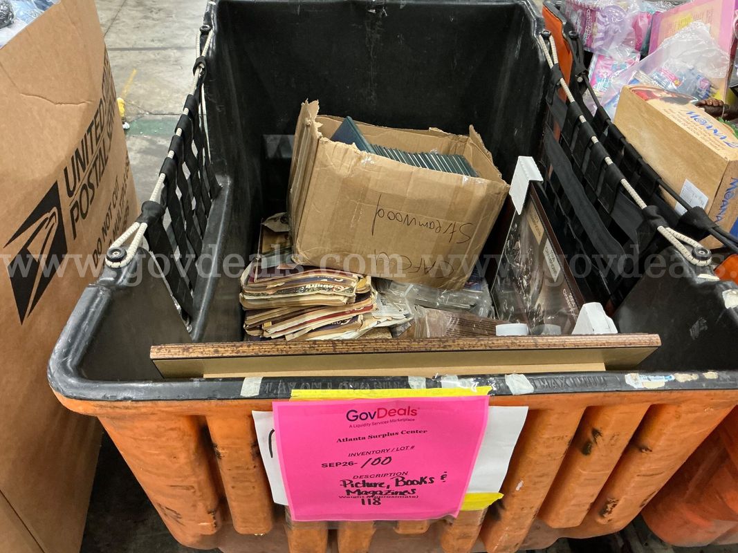Collectibles: "Pictures, Books & Magazines" (SEP26-0100)