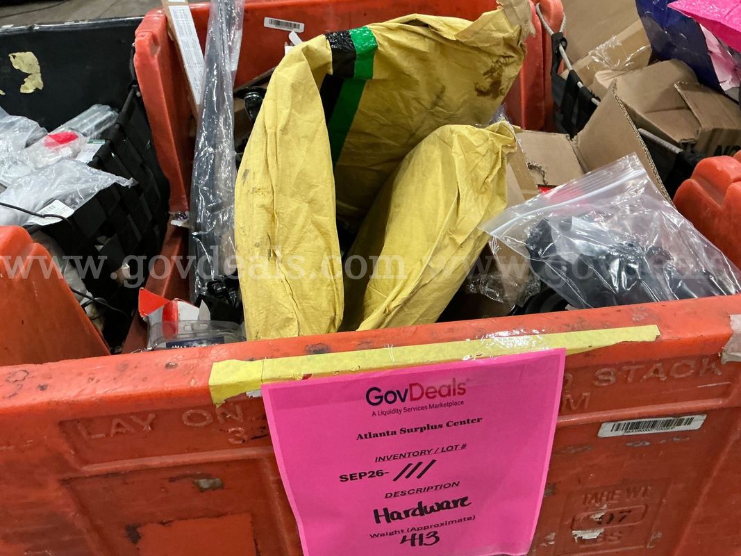 Hardware: "Automotive and Hardware" (Hamper)(SEP26-0111)