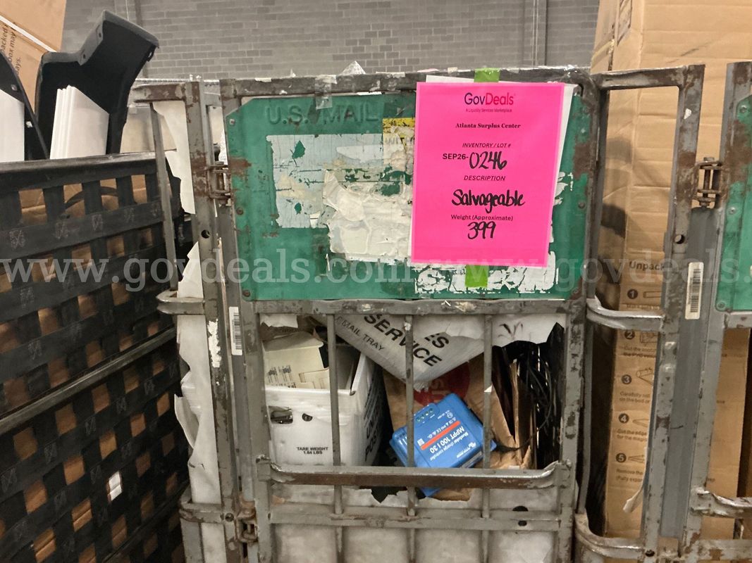 Electronics "Salvageable" (SEP26-0246)
