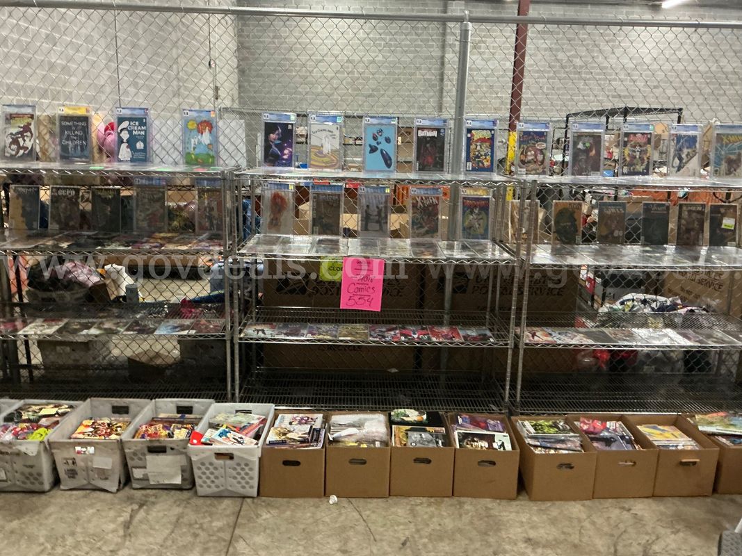 Collectibles: Comics" (SEP26-H018)