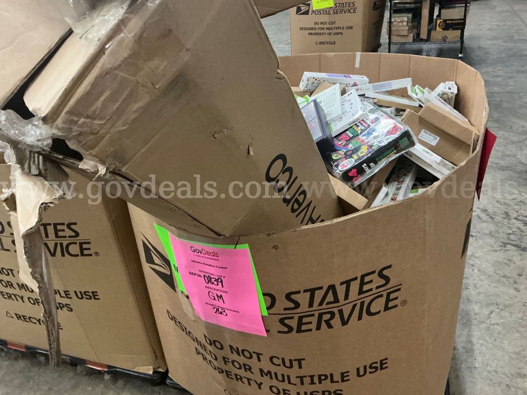 General Merchandise: (Gaylord) (SEP26-0839)