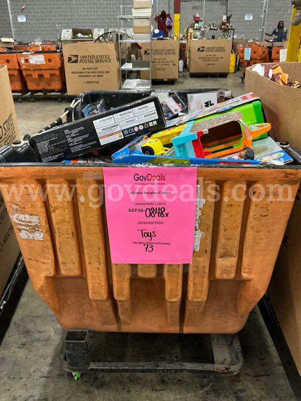 Collectibles: "Toys, Games and Puzzles" (SEP26-0848X)