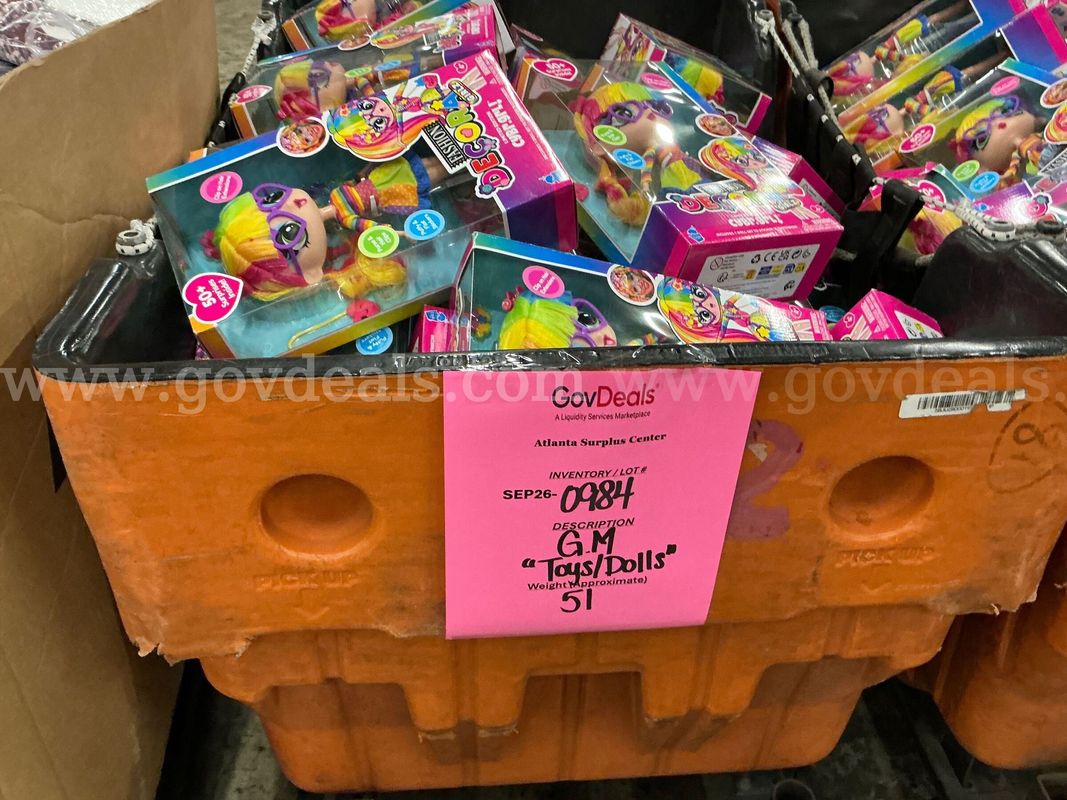 Collectibles: "Toys, Games and Puzzles" (SEP26-0984)