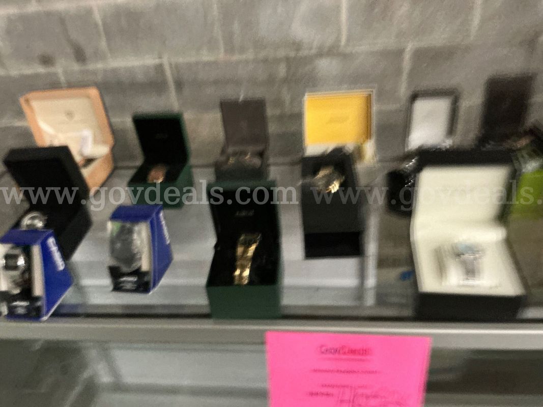 Jewelry: "Assorted watches" (SEP26-H052X)