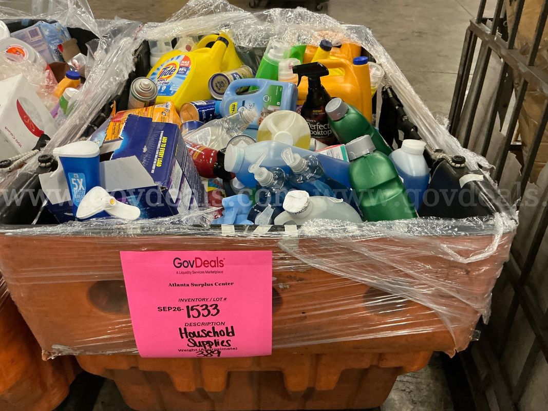 General Merchandise "Household Cleaning Products" / Auto Chemicals" (SEP26-1533)