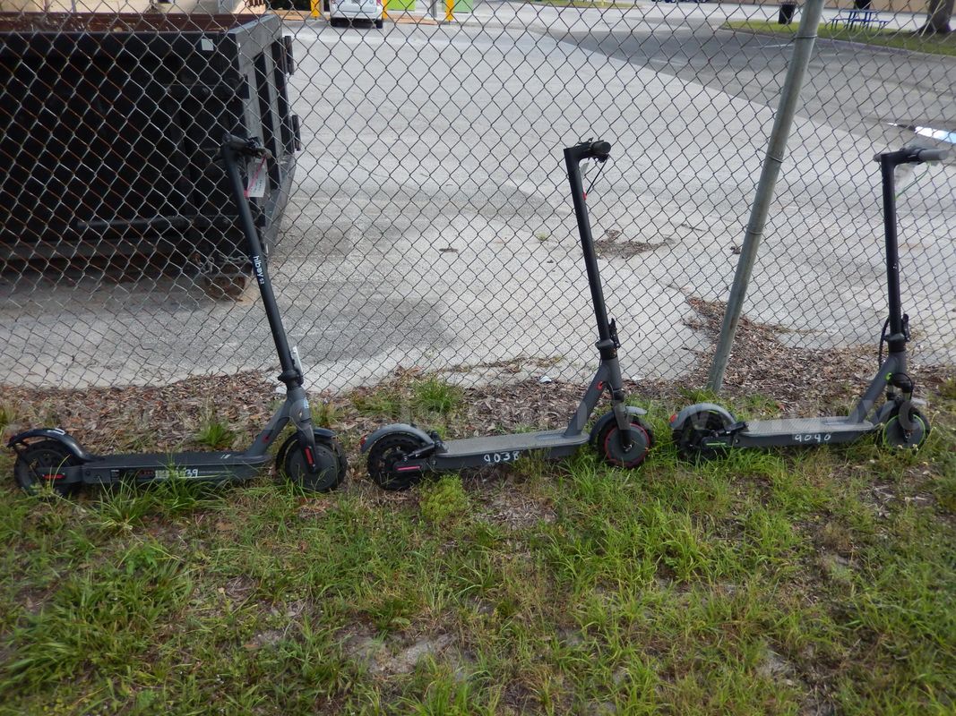 Used (1) Maxshot V1pro Electric Scooter, (1) Hiboy G70530479 Electric Scooter, (1) Roinside Up8 Pro Electric Scooter