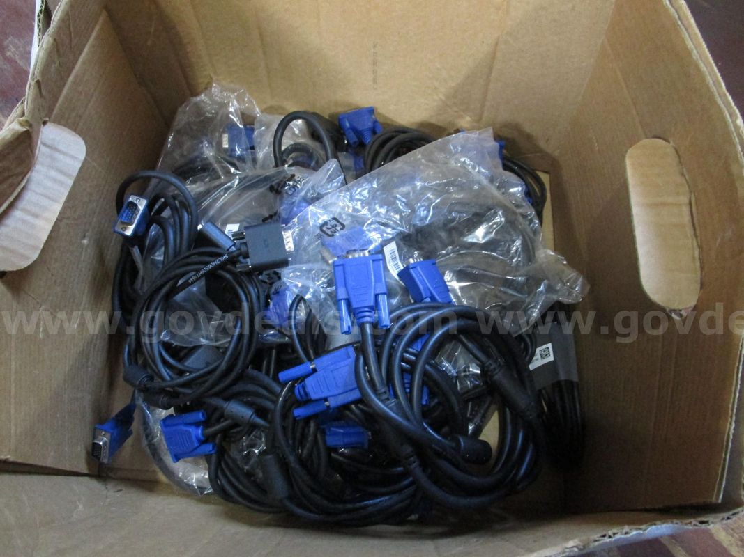 BOX OF (25) NEW AND USED VGA-TO-VGA CABLES