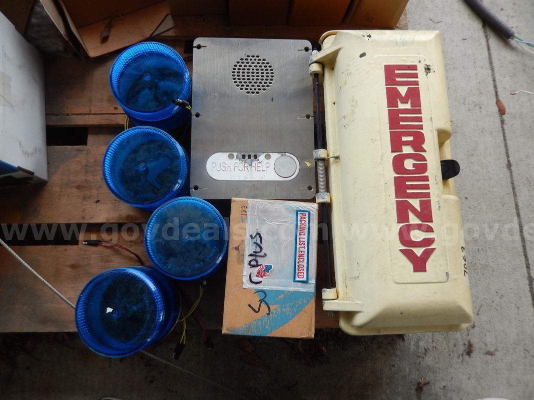 USED (4) BLUE LED BEACON/STROBE LIGHTS, (1) EMERGENCY COVERED WALL PHONE, (1) WALL MOUNTED PUSH FOR HELP INTERCOM