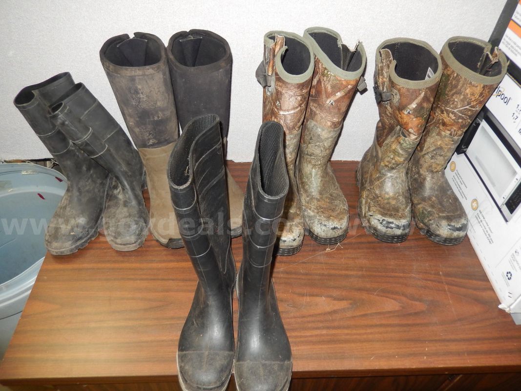 USED (2) PAIR ROCKY CAMO BOOTS, SIZE 11, (2) PAIR BLACK RUBBER BOOTS, SIZE 11, (1) PAIR REDHEAD TAN/BLACK BOOT SIZE 11