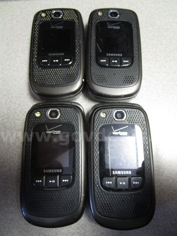 (4) USED SAMSUNG FLIP PHONES, SCH-U660