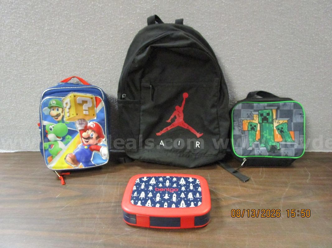 Used/Washed (3) Kids Lunch Boxes/Bags; (1) Nike Basketball Backpack
