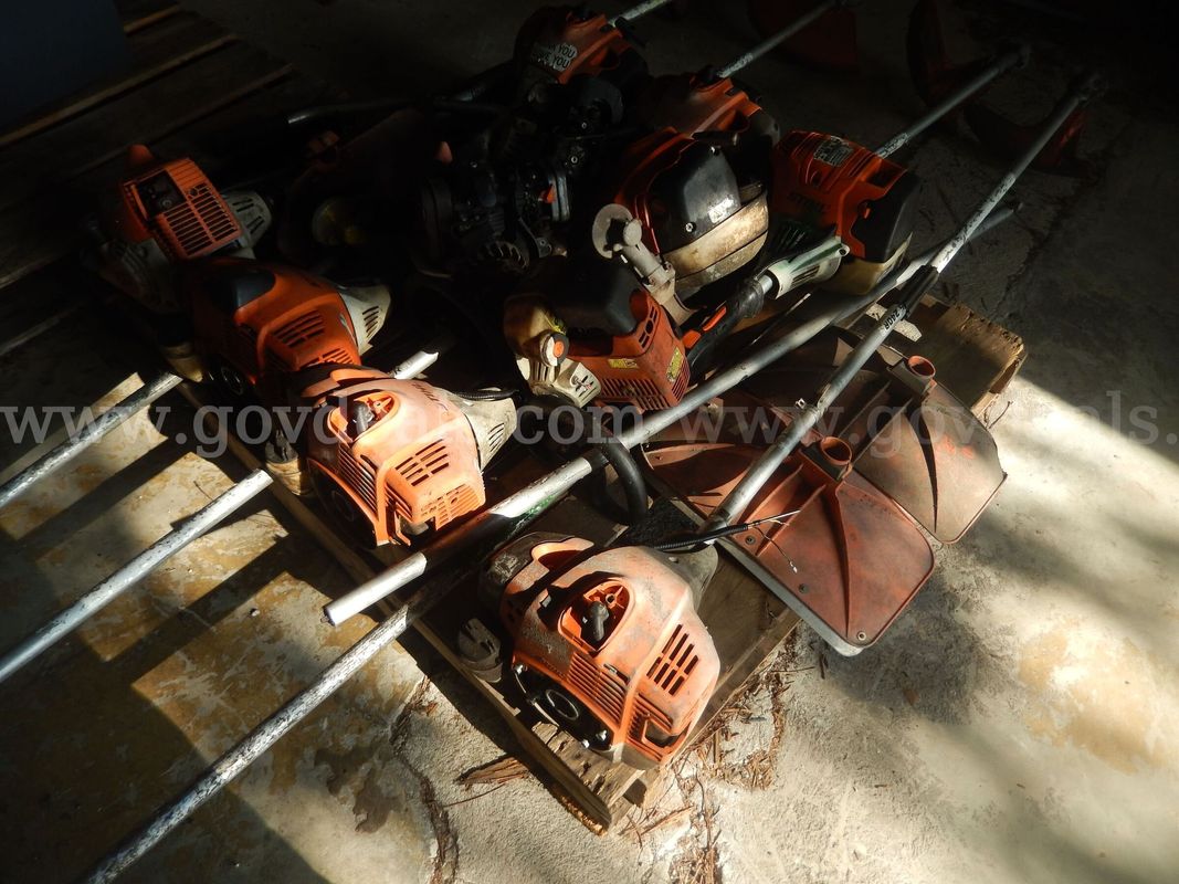 USED (6) STIHL, STRING TRIMMER, FS240R, (1) STIHL, STRING TRIMMER, FS91R, (1) STIHL, STRING TRIMMER, FS250