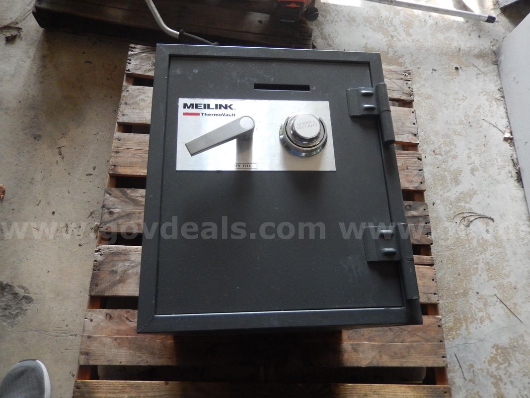 USED (1) MEILINK SAFE, FV1714, THERMOVAULT 22" H x 19" W x 19" L