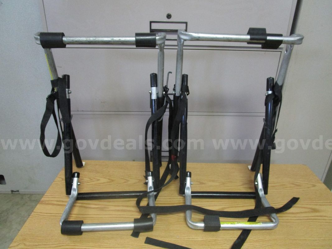 (2) USED CAR MOUNT BIKE RACKS; (1) USED BLACKBURN TELESCOPING BICYCLE FRAME PUMP WITH GAUGE