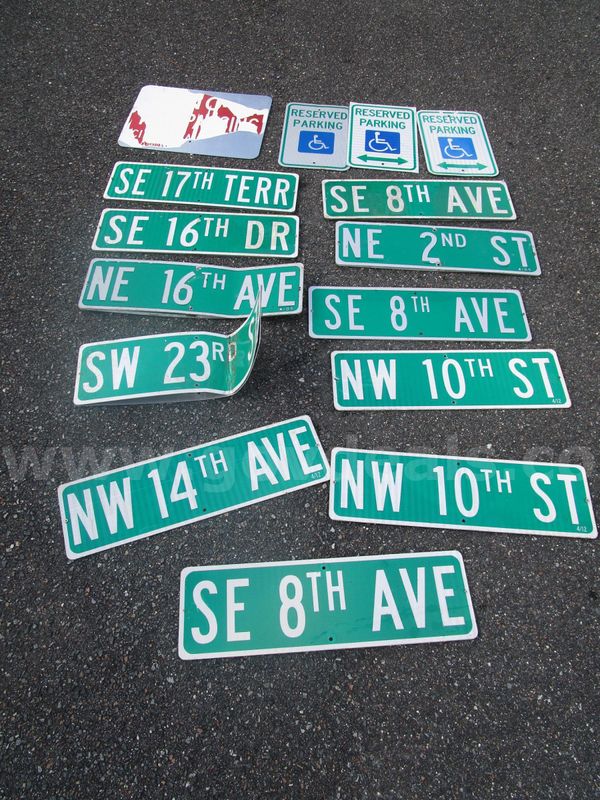 BATCH OF (15) USED ROAD SIGNS