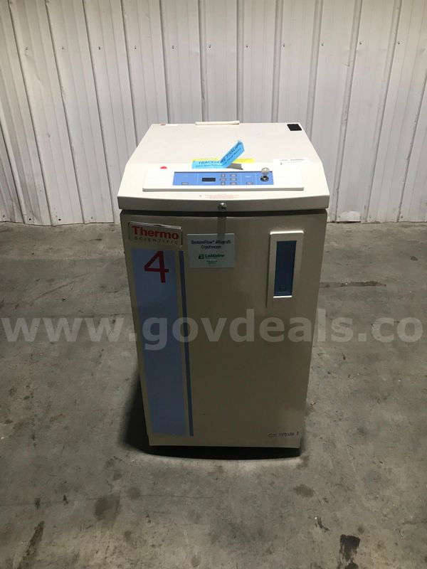 Cyro Freezer
