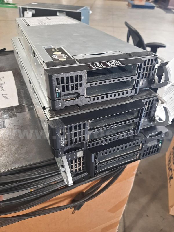 LOT OF 3 HP PROLIANT SERVERS