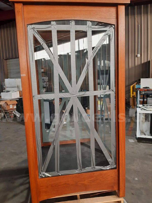 DISPLAY CASE ON 1 PALLET (NO KEYS)