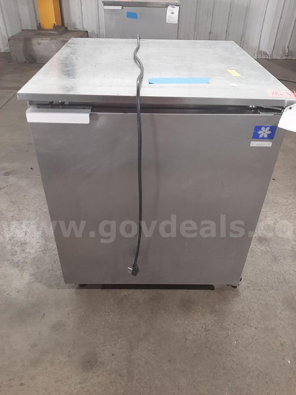 MCCALL COMMERCIAL REFRIGERATOR