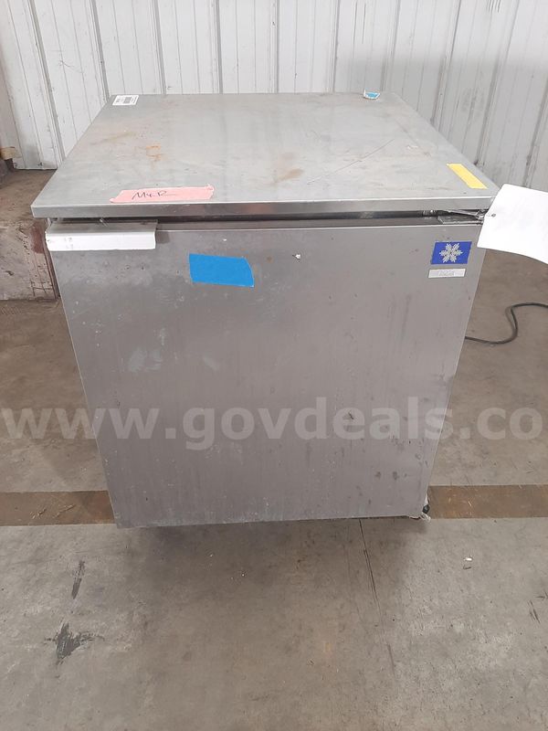 MCCALL COMMERCIAL REFRIGERATOR