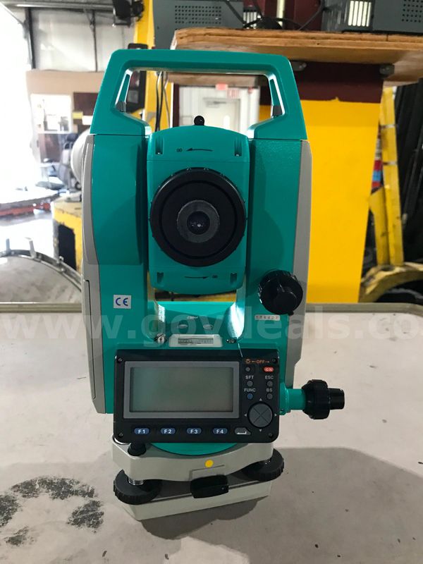 STATION SET 610 SURVEYING EQUIPMENT WITH GPS CAPABILITY ON ONE PALLET.