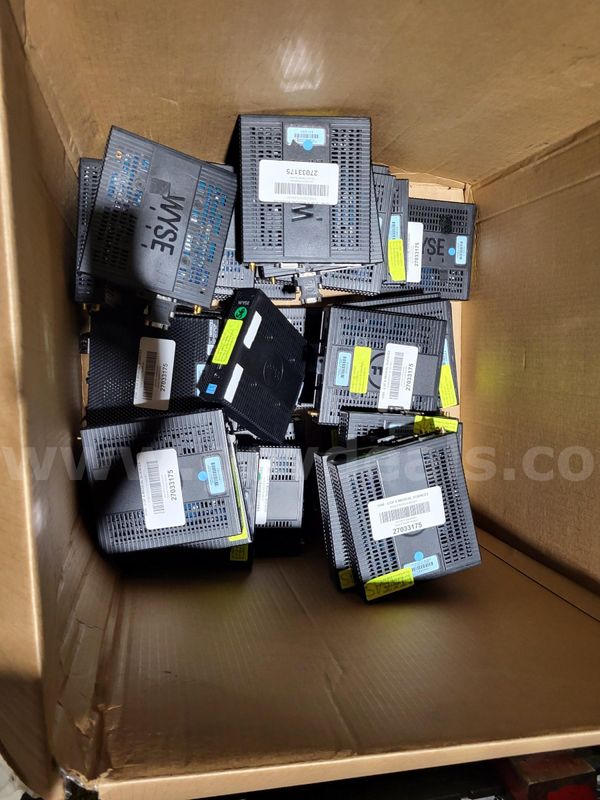 LOT OF COMPUTERS ON 1 PALLET