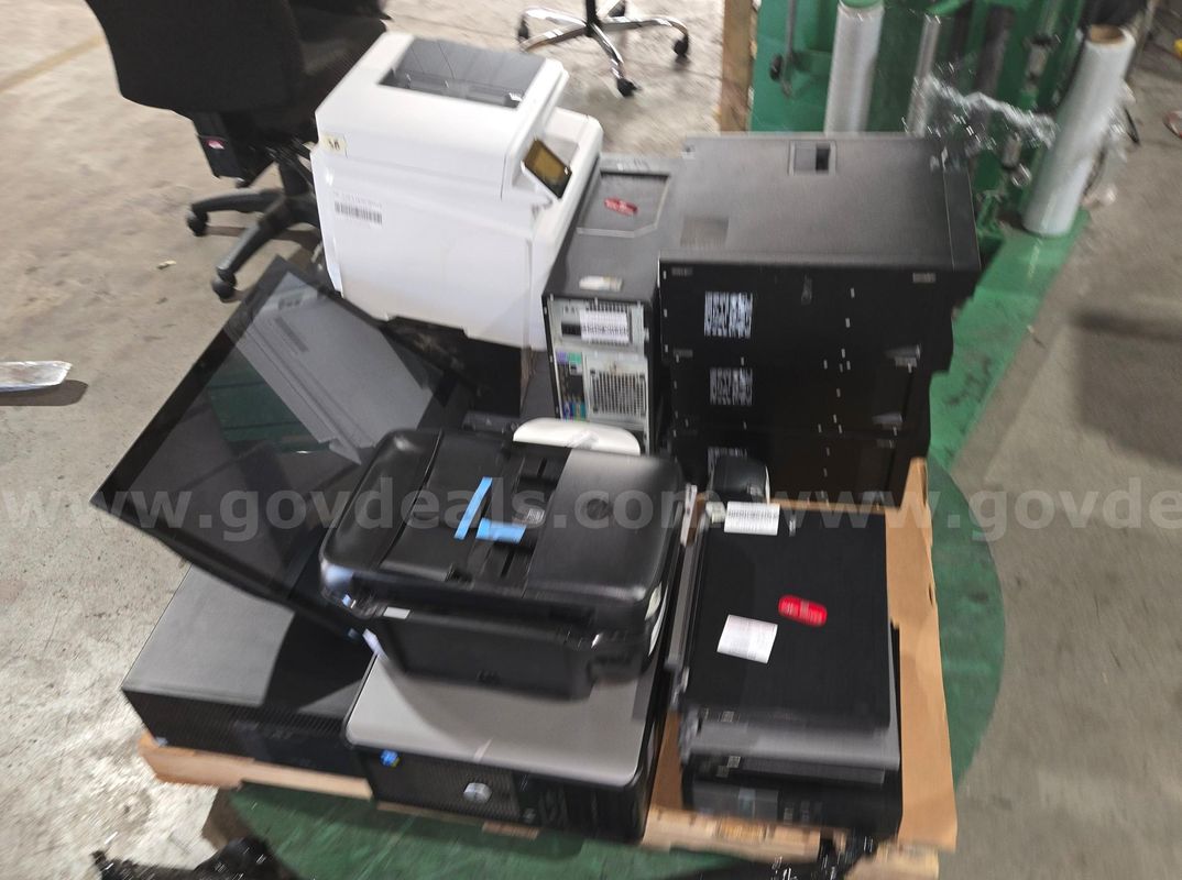 LOT OF COMPUTERS ON 1 PALLET