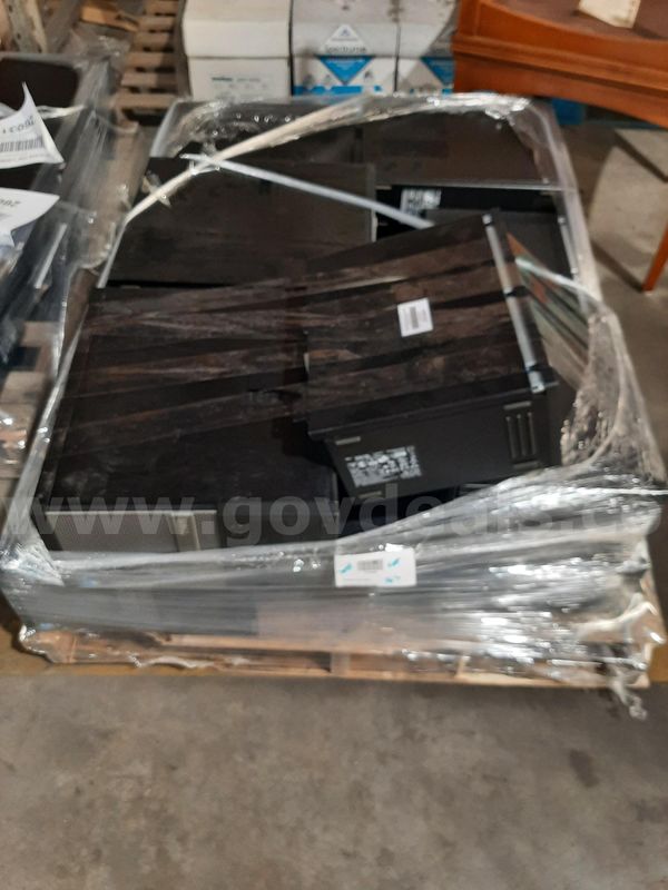 Lot Of Computers On 1 Pallet