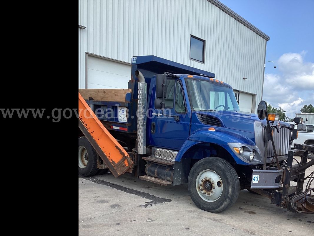 2009 International 7300