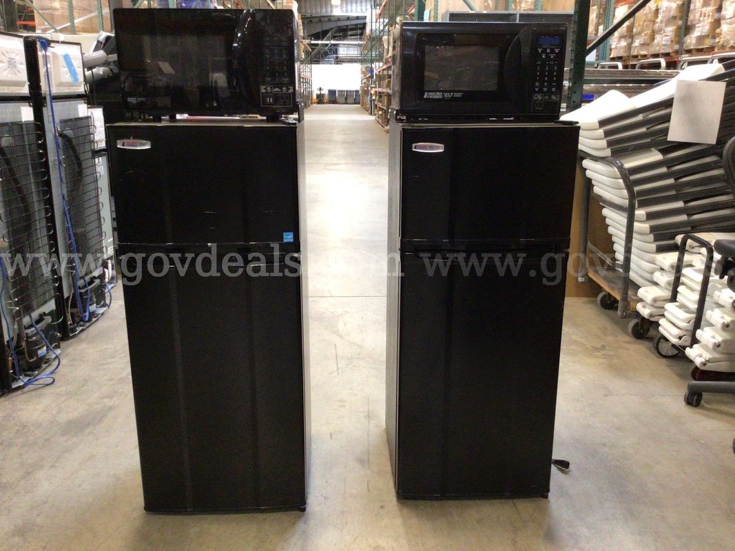 Lot of 2 Fridge/Microwave Combos
