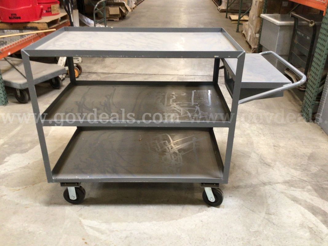 Metal Instrument Cart with 3 shelves