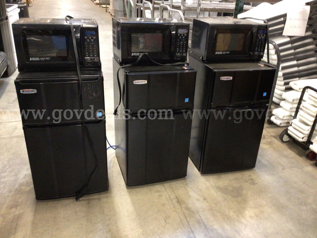 Lot of 3 Fridge/Microwave Combos