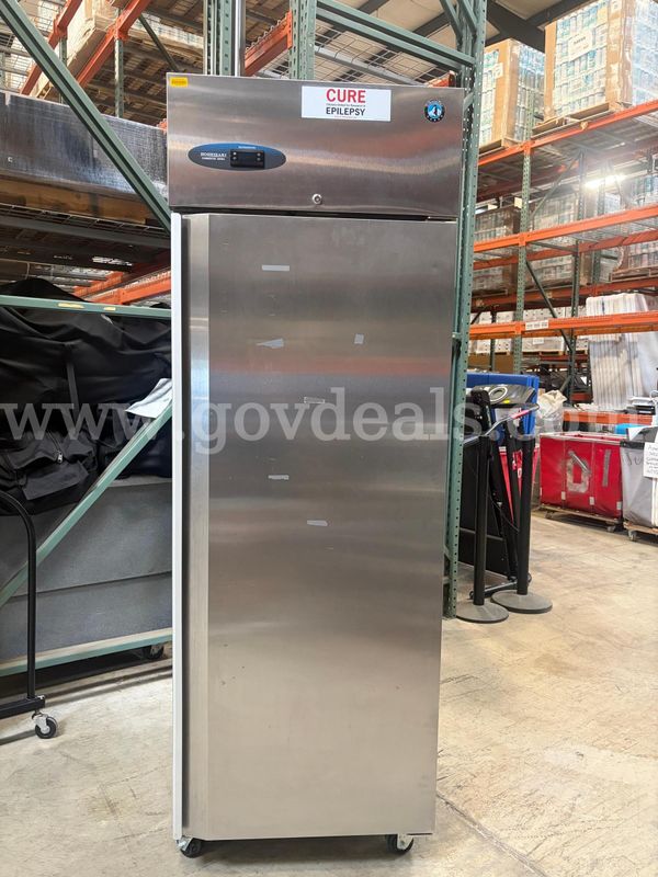 Commercial Reach-In Refrigerator