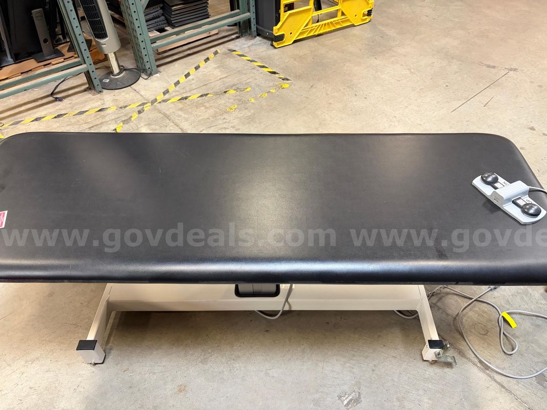 Armedica Therapy Table