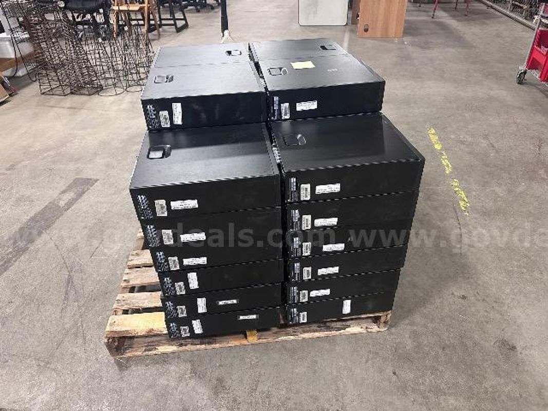 Lot of 40 HP Z240 Desktop Computers