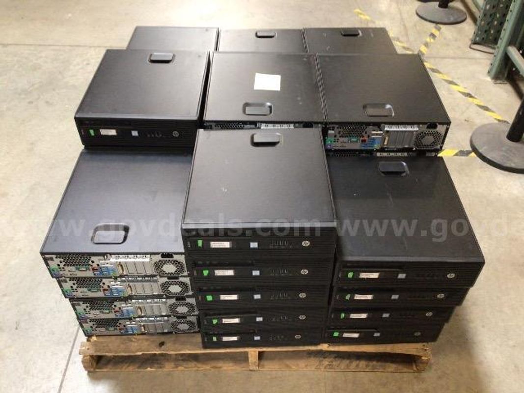 Lot of 40 HP Z240 Desktop Computers