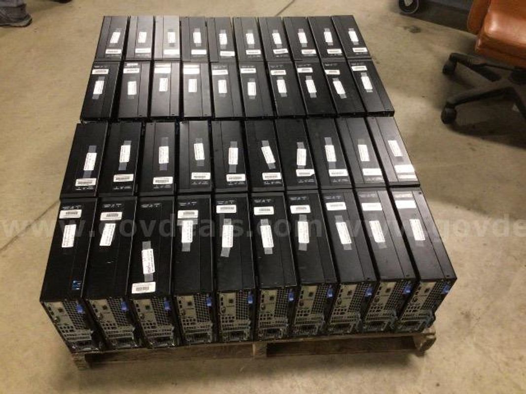 Lot of 40 Dell Desktop Computers