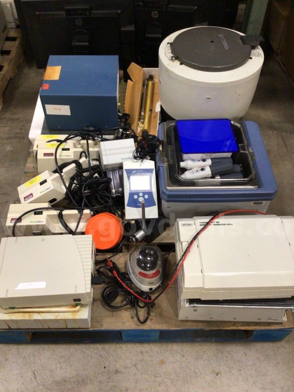 Lot of Lab Equipment