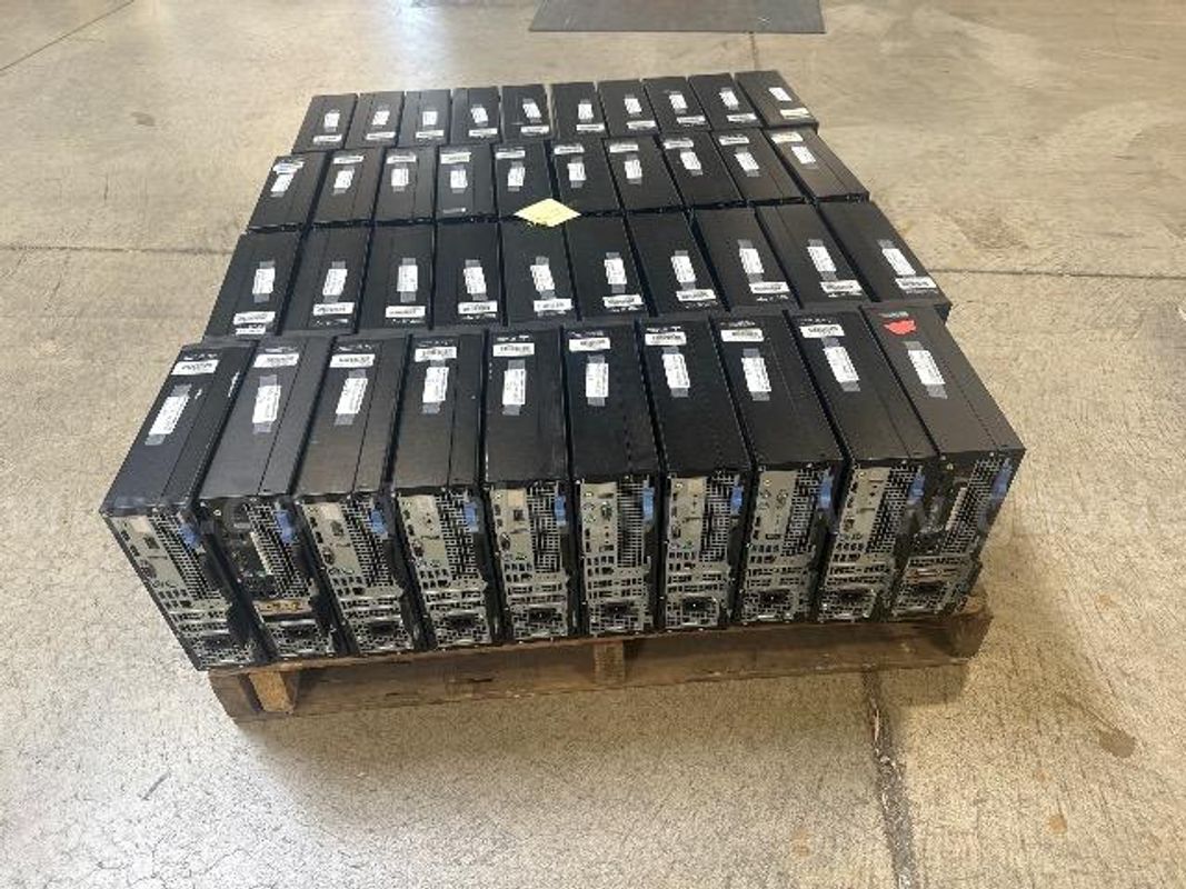 Lot of 40 Dell Desktop Computers
