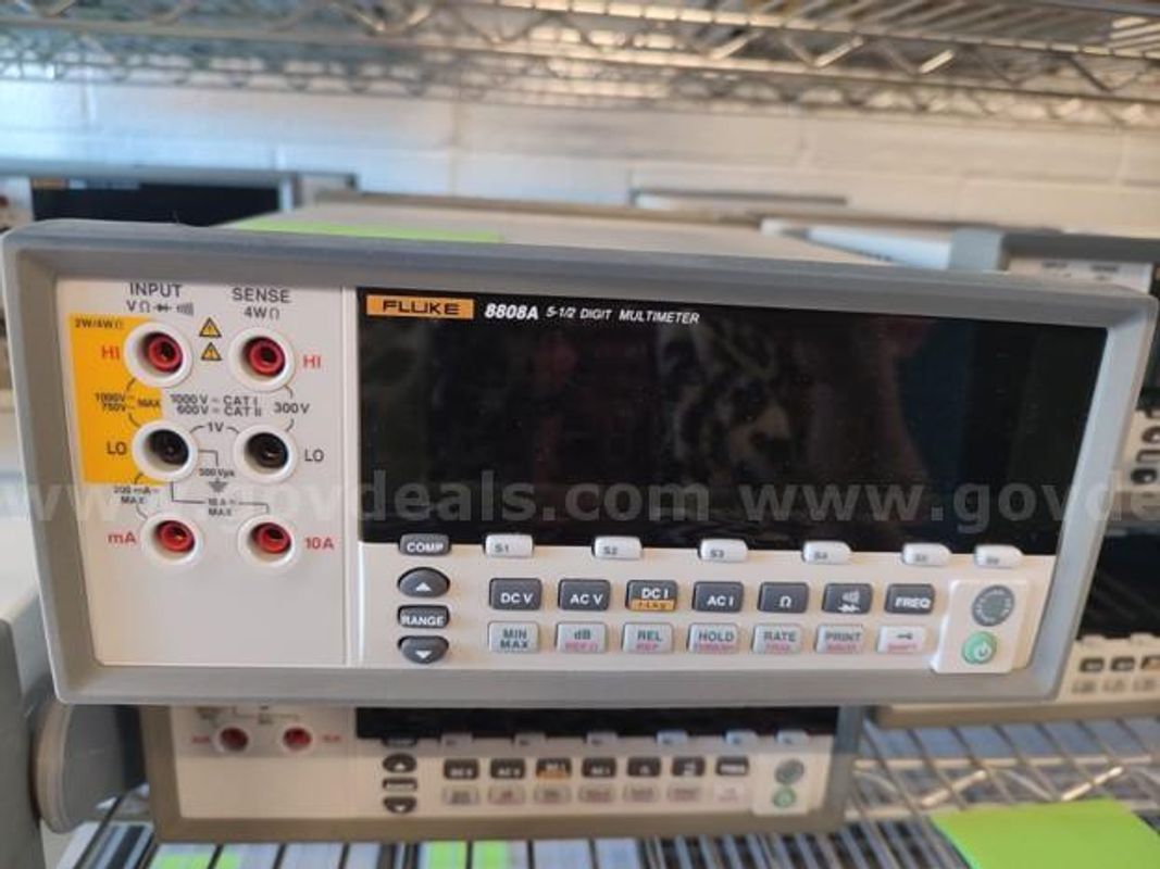 Fluke Digital Multimeter 8