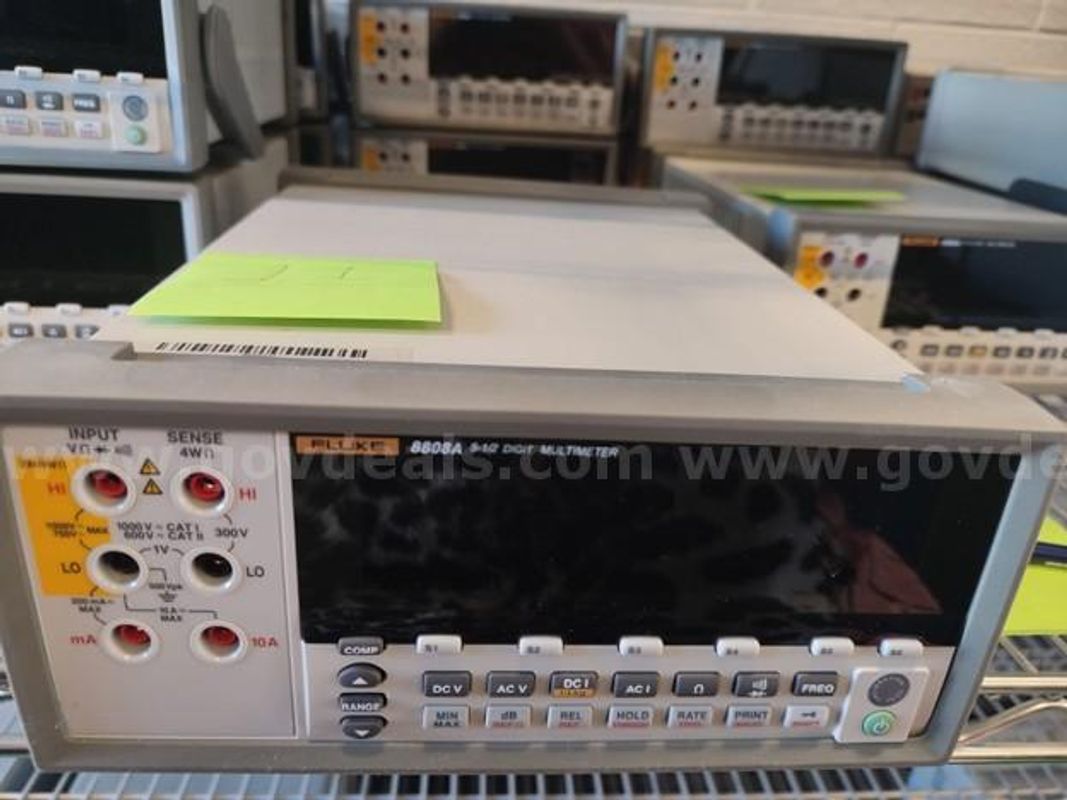 Fluke Digital Multimeter 11