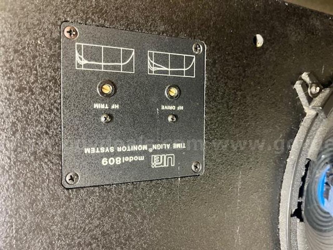 Urei 809 Time-Align Studio Monitor Speakers