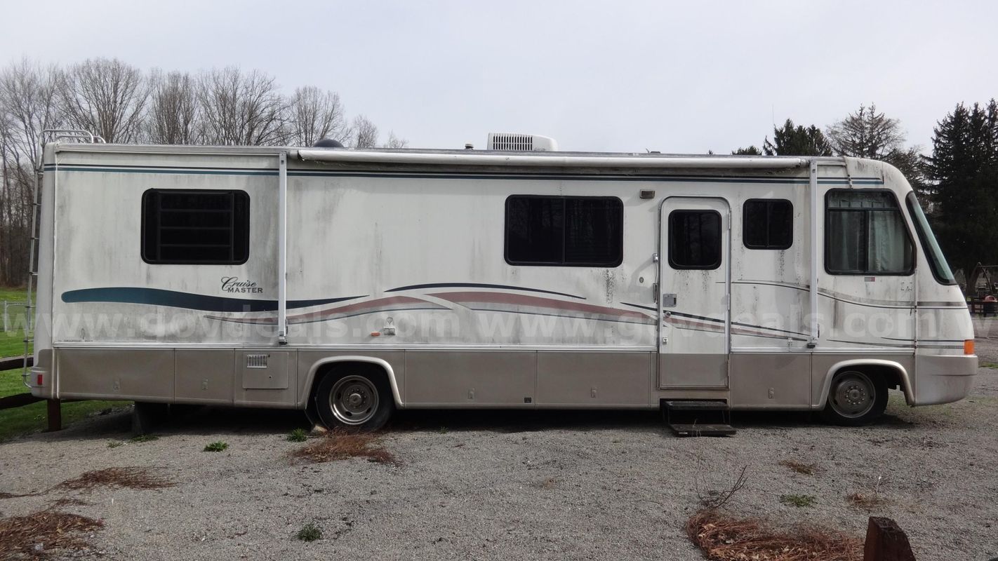 1998 George Boy Cruise Master Rv **Needs Towed**