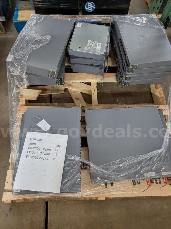 I Pallet Of Used Computer Related Surplus Marked G Single. Sold As Is. Look The Pics Over Carefully.